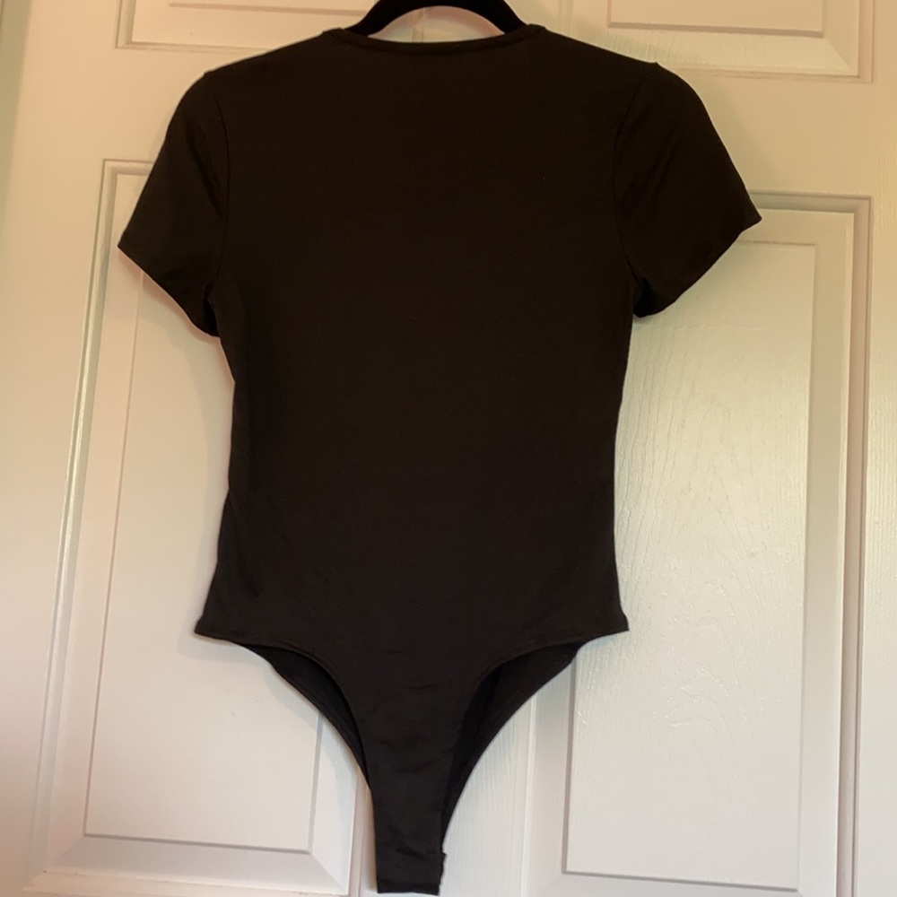 women’s cutout bodysuit - Picture 6 of 6